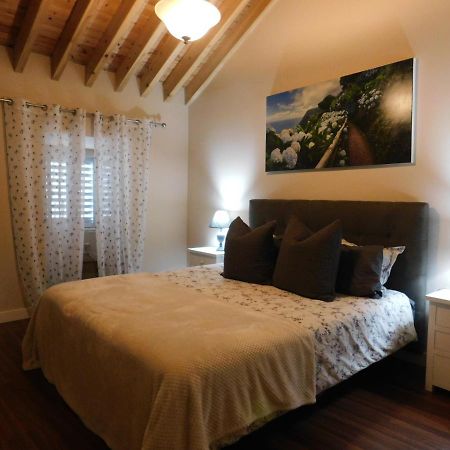 Surf Beach_Santa Barbara Secret Gardens Ribeira Grande Exterior foto